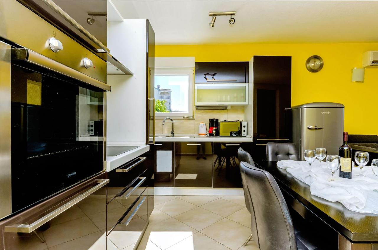 Apartments Melita Trogir Exterior foto