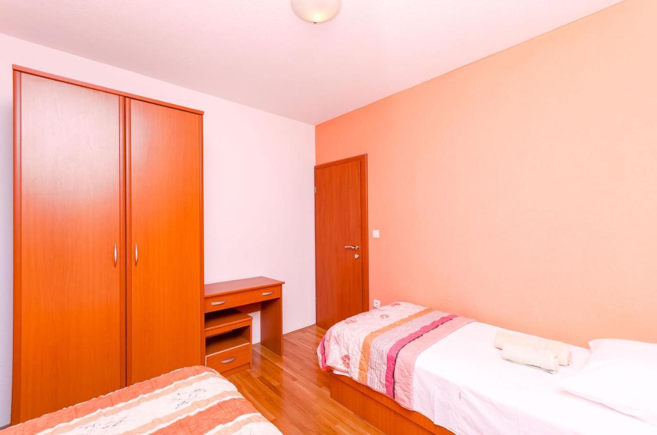 Apartments Melita Trogir Exterior foto